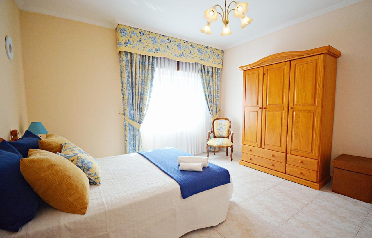 Apartamentos Caleiro 6P - Vilanova De Arousa Esterno foto